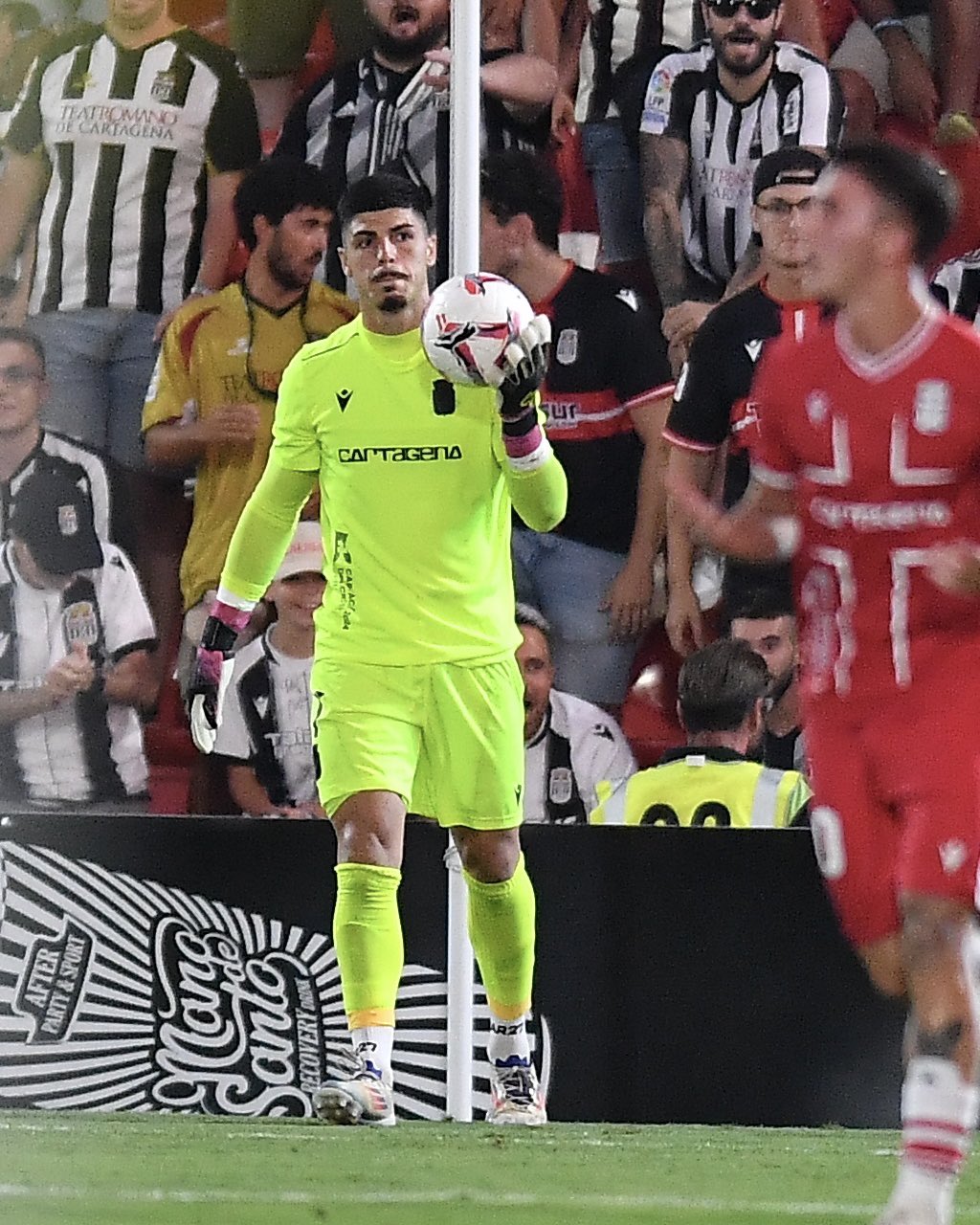 La IFAB elimina la regla de los 6 segundos para los porteros: tendrán 8 segundos a partir de la próxima temporada